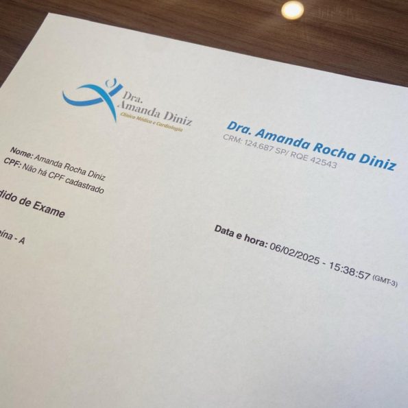 Dra. Amanda Diniz